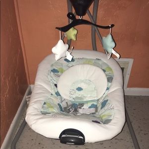 Graco simple sway swing